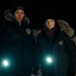 jodie foster y kali reis se enfrentan al misterio de alaska en true detective noche polar